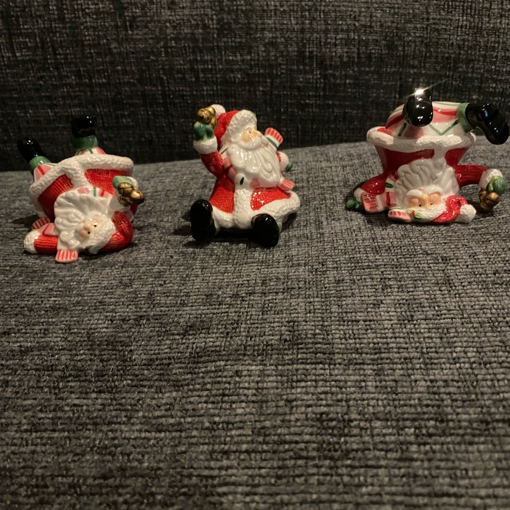 Fitz and Floyd Mingle, Jingle, Be Merry Santa's
